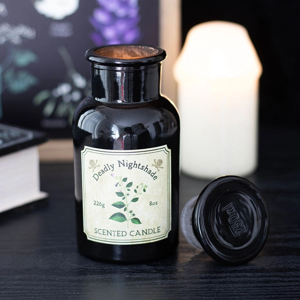 Candela profumata alla Belladonna