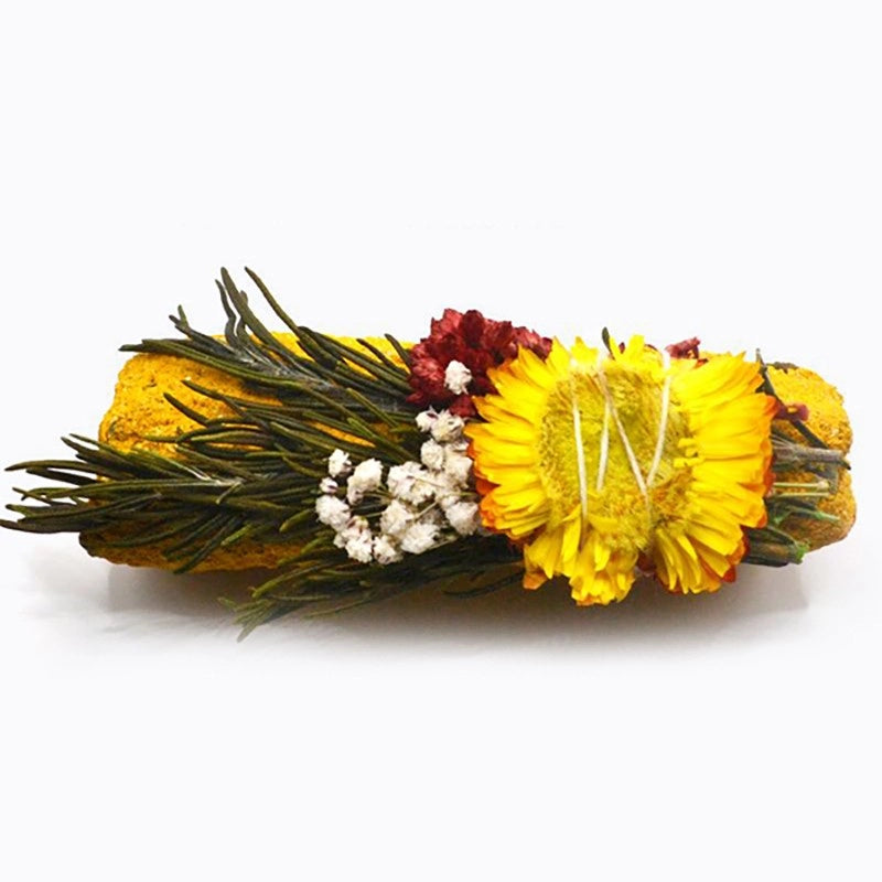 Bastoncino per Fumigazione Artigianale (Smudge Stick) con Fiori Gialli e Resine Naturali