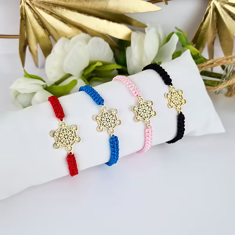 Bracciale Cubo di Metatron in Macramè placcato oro 18K