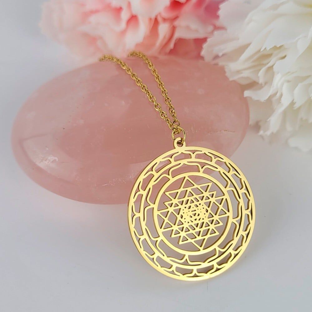 Ciondolo Sri Yantra placcato in oro 18K