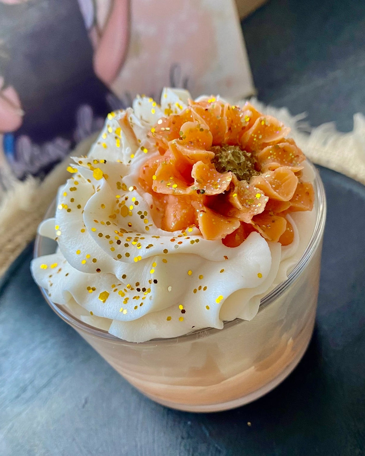 Candela gourmet profumata al Neroli